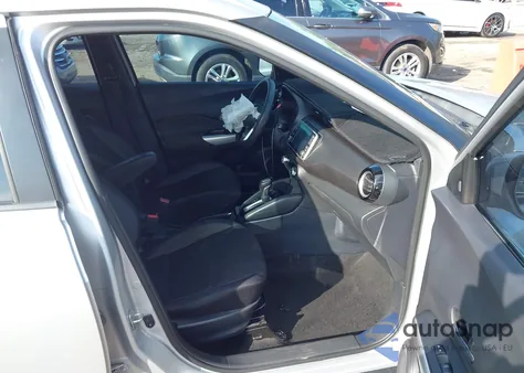 2018 Nissan Kicks Sv z USA, uszkodzony, nr VIN 3N1CP5CU0JL536944